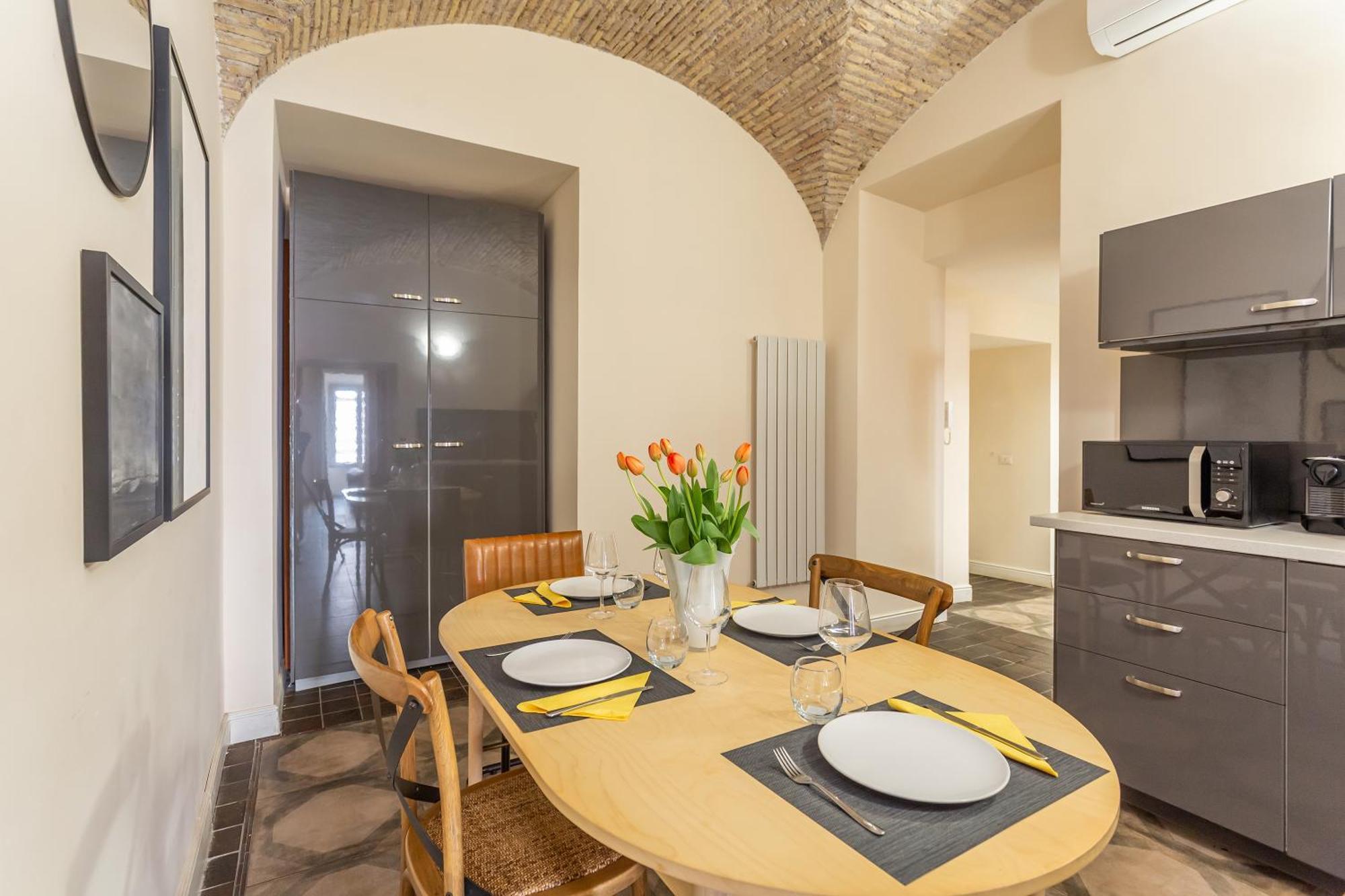 Daplace - Lucia Apartment Рим Екстериор снимка